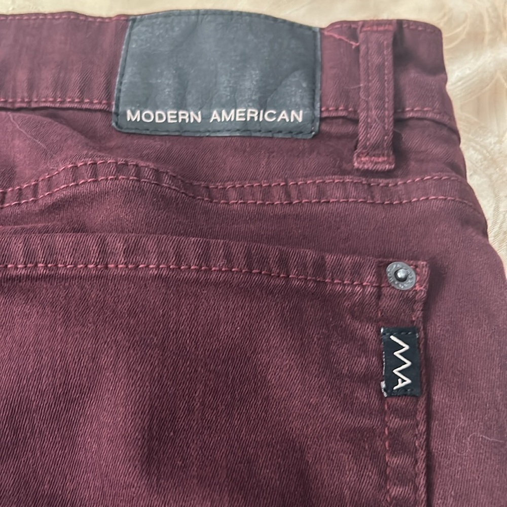 Modern American Men’s Slim Jeans. Purple/Red Color, Size 32x33 - Picture 7 of 7